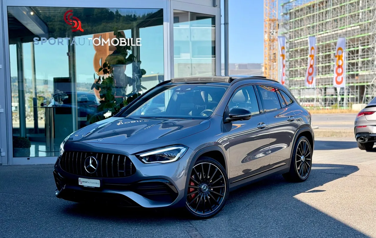 Mercedes-Benz GLA 35 AMG 4Matic 8G-Speedshift DCT